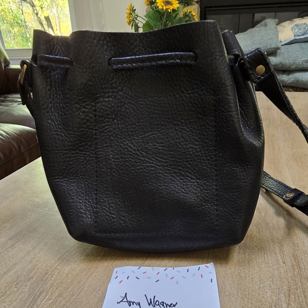 Black small bucket bag - Picture 2 of 3